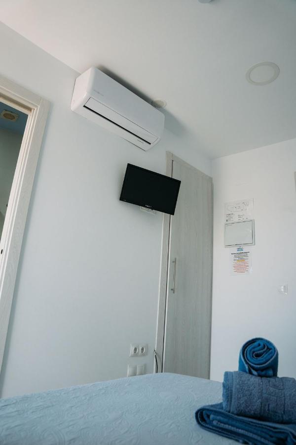 Hostal Brisas De Conil Conil De La Frontera Luaran gambar