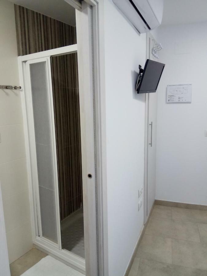 Hostal Brisas De Conil Conil De La Frontera Luaran gambar